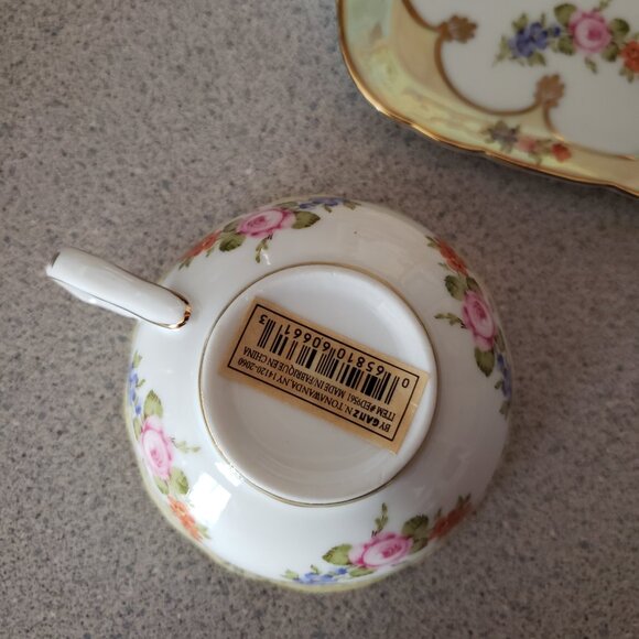 Pretty Porcelain Floral Tea Cup & 10" Saucer Snack Plate - Picture 6 of 9